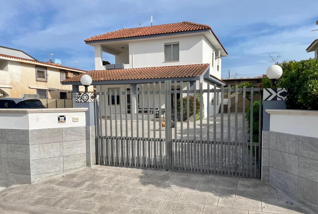 Acquamarina Apartment Марцамеми Екстериор снимка